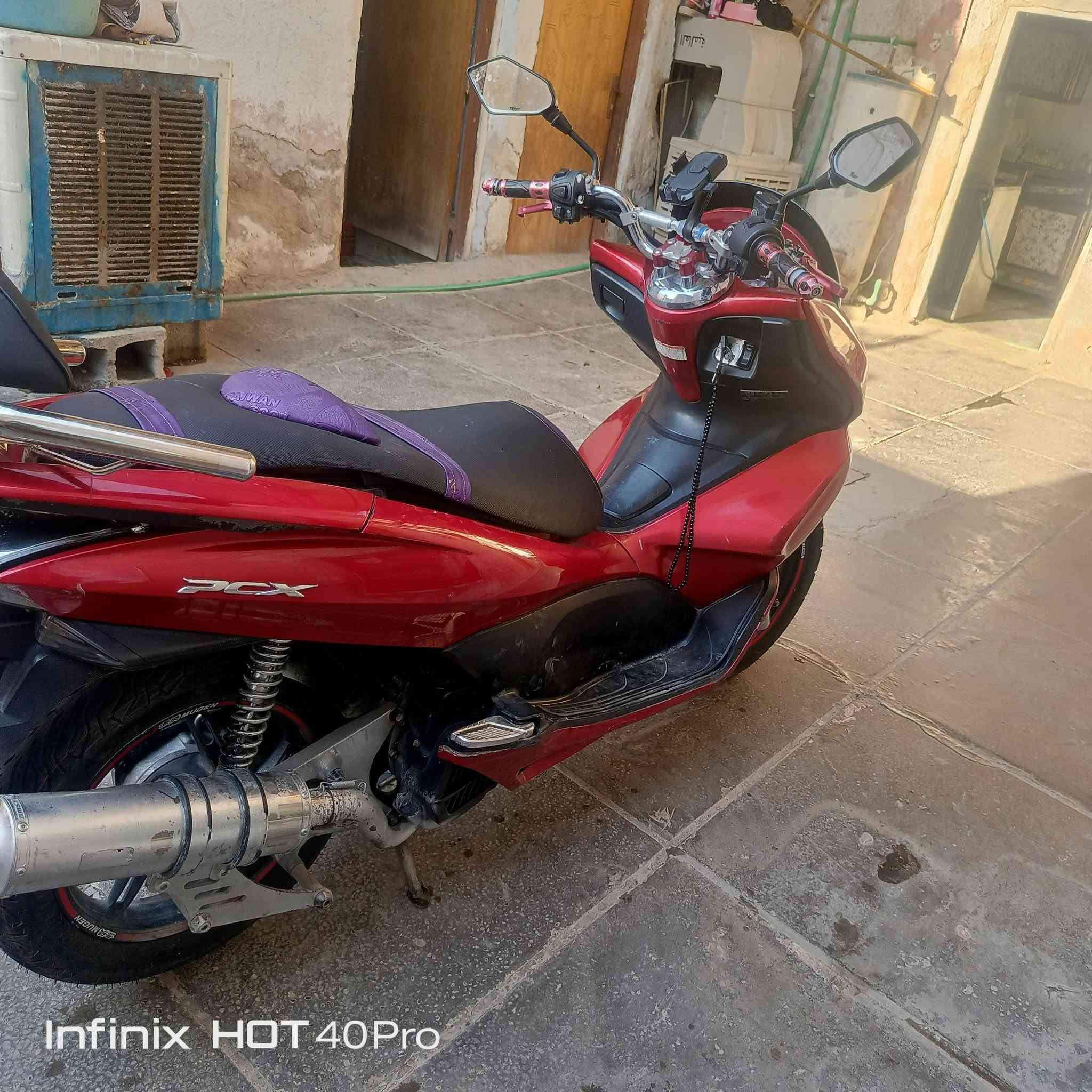 سلام عليكم دراجه جيل الاول ياباني جديد برغي ما مفتوح موديل 18 رياضي السعر 1200 مكان بغداد منطقة أم الكبر والغزلان 
***********
