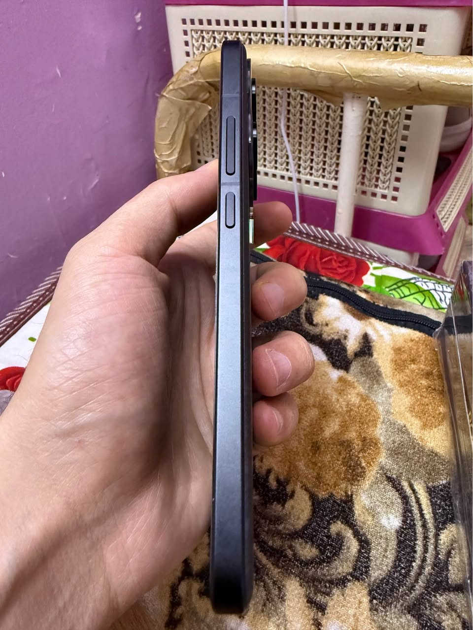 بوكو f6 pro ذاكرة ٥١٢ استخدام قليل مكان ديوانيه  سعره 450 وبي مجال *********** ديوانية, القادسية
