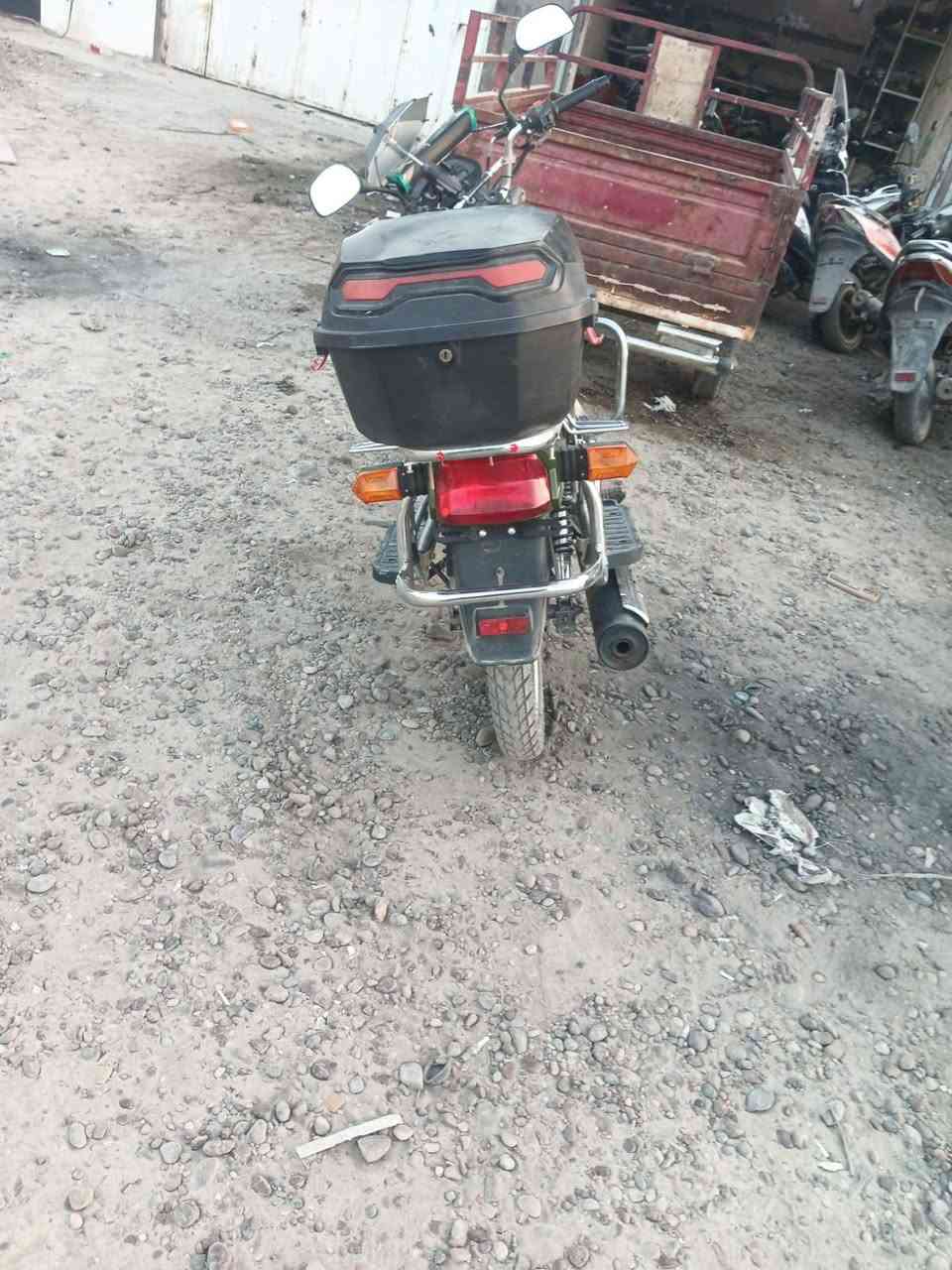 السلام عليكم مرخصت الادمن 
دراجه فيوجي هندي 5كير موديل2020

اوراق كامله اصوليه الدراجه بيه كير ومحرك خير من الله كهربائيات كله شغاله الدراجه ع الابلاد برغي مامفتوح بيه السعر 1200وبيه مجال بصيط مكان التاجي قرب مطعم خيرات الرحمان رقم الهاتف ***********

***********مامتواجد عل فيس هاي ارقامي ثنينهن بيهن واتساب دائمن مفتوح النت 

رجائن رجائن موشراي لا تتصل وتعامل وبلتالي ماتجي
