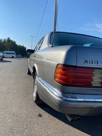 مرسيدس ٣٠٠ • موديل ٩٠ • بدون ضربه