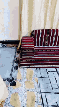 جلسه عربيه  اخت الجديده 14متر مقاعد 7
السعر 400وبيها مجال 
مكان بصره
***********
