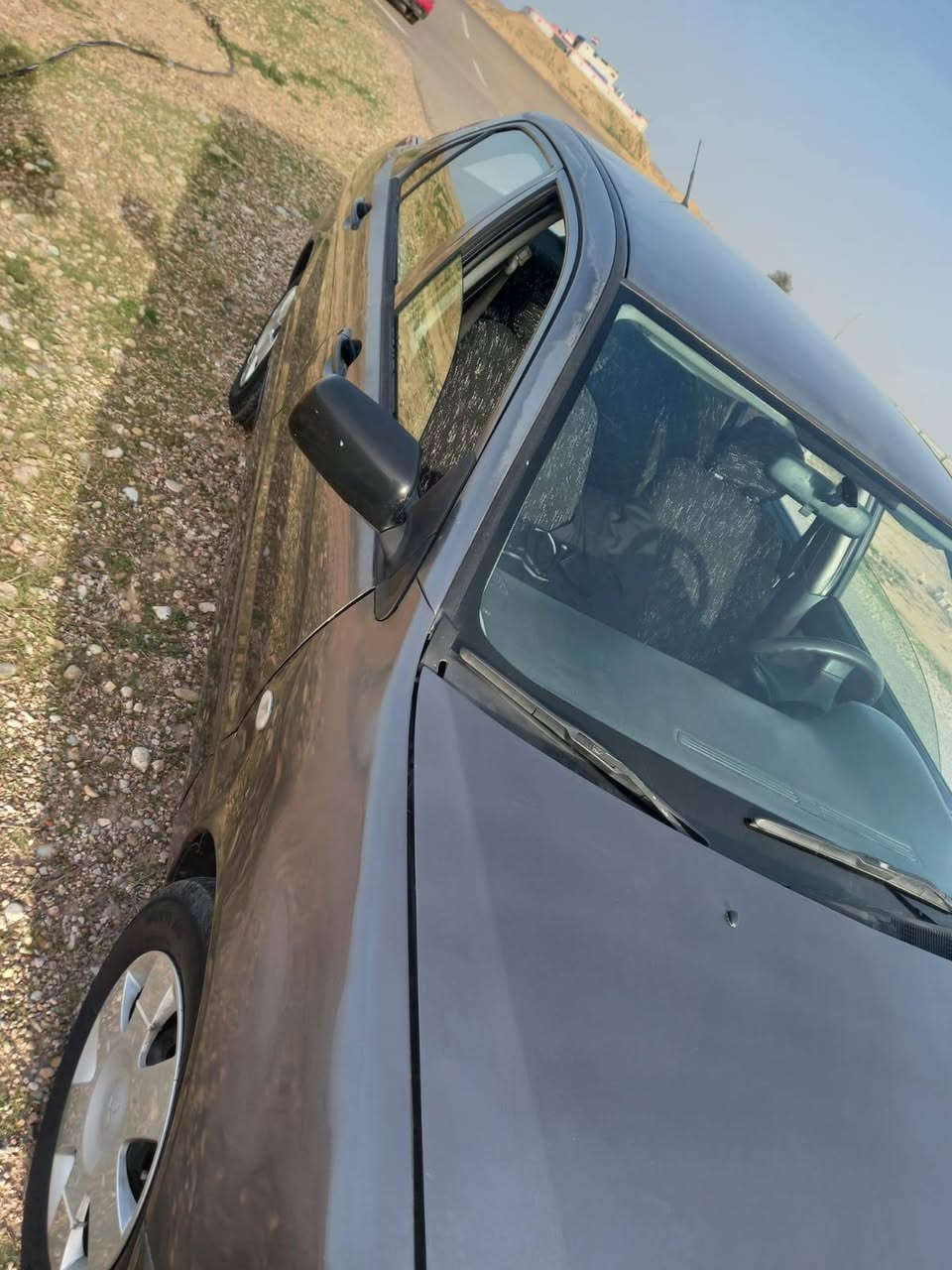 لانسر ٢٠٠٩ رقم سليمانية محرك ١٥٠٠ تبريد تدفئة شغال كامرة وشاشة بيها قطع مصبوغة ابيع حزام .. السعر٧٢ مكان السيارة ديالى جلولاء ***********
