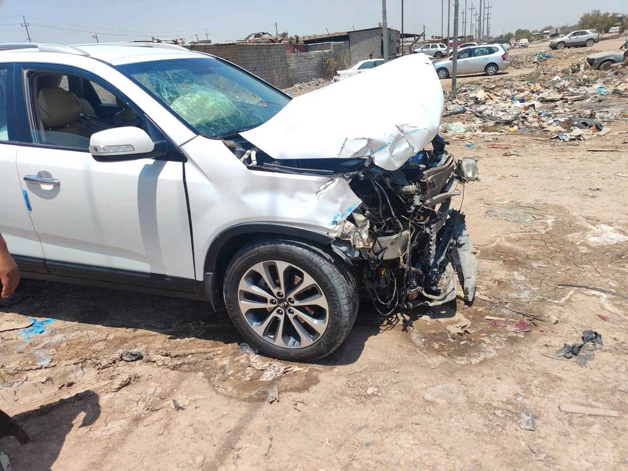سورنتو خليجي سابقن كفاله موديل 15 ابيع على حادثه مكينه كير ما بيهن شي السعر 120 وبيه مجال مكاني ناصريه ***********
