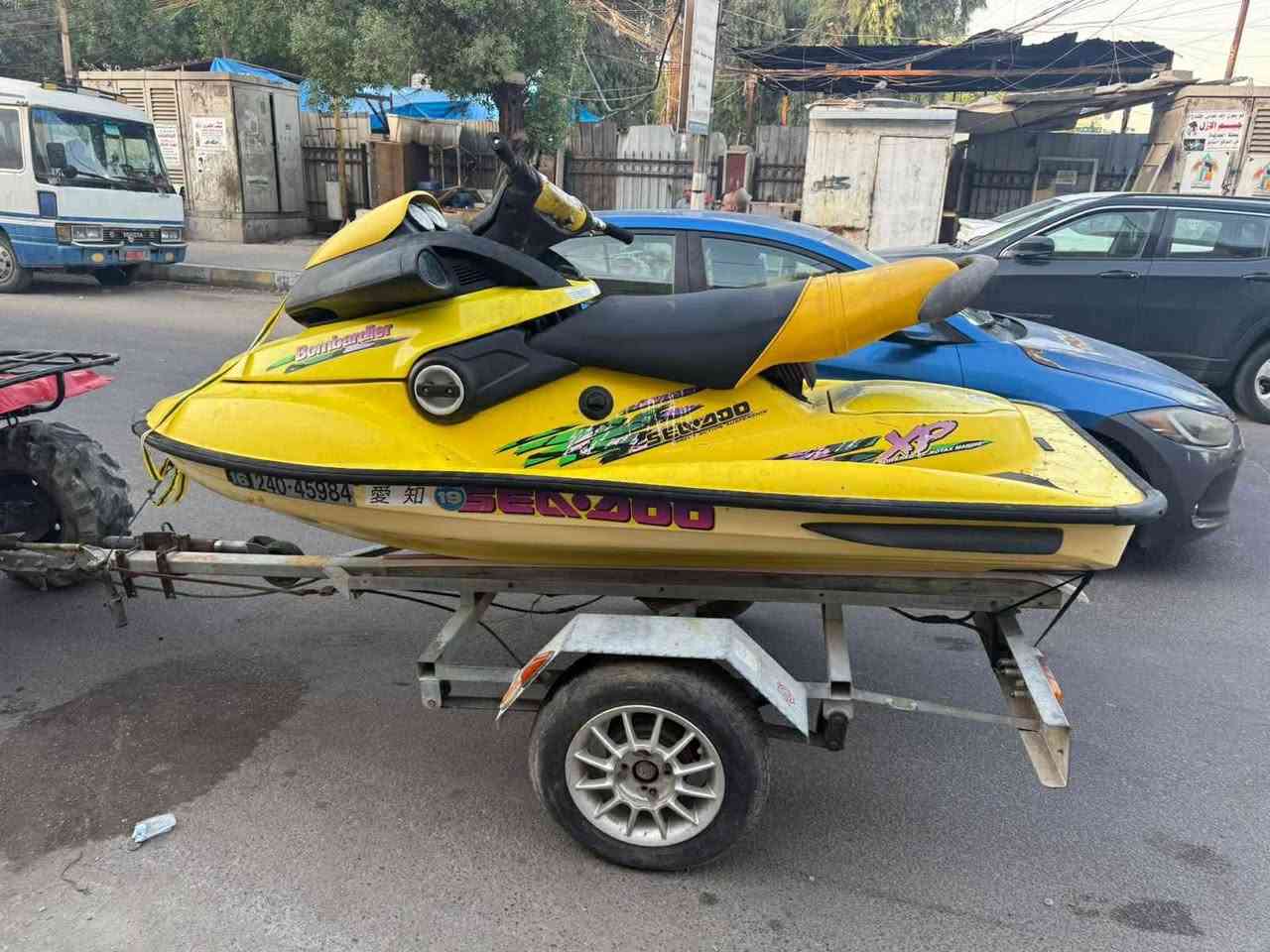 جت سكي سيدوو  للبيع
مكينه ممفتوحه بلاديه جديده 
قتصادي 
عربانه يابانيه هزاز جديده 
حجم ٩٠٠ 
شرط التشغيل مناقصه شي 
مكاني تكريت 
السعر ٢٥ ورقه وبي مجال 
الاستفسار ***********
