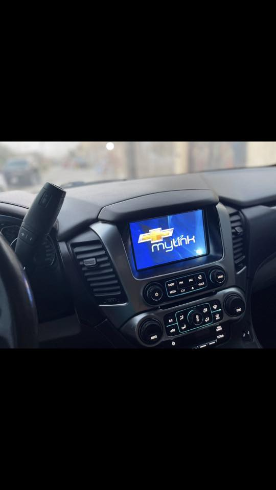 اخوان السلام عليكم تاهو ادوات موديل ١٦ ا كير ومكينه اكسل حداديه تبريد تخم تاير اي نقص مابيه سياره جاهزه للاخير الكشر تجي اشوف بعينك ابيعلك هل موجود مواصفات LT 
قاصه ثلاجه السعر١٣٥ وبيه مجال ترهم امراوس حسب القناعه اتصال ع رقم تلفون ***********
