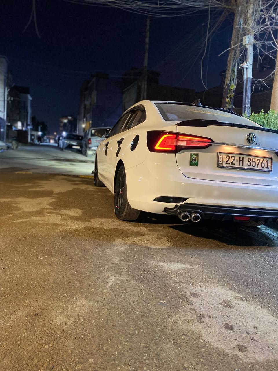 MG  5.  2024
اللون ابيض ⚪️
مواصفات . تحكم ستيرن 
شاشة بلادية 
اشاير مري 
كروز سرعه 
تدفئة + تبريد 💯
 77.000km  الممشى   
السيارة كفاله عامة فقط طخة بل باب + بل دوسة العكس السايق طخة بسيطة 
سستم سبورت مال شركة 🛑🛑
اذا تحب ويا السيارة او بدون 
مكان السيارة البياع 📍
تحويل ثاني يوم 🛑🛑
 103$ مجال بسيط للشراي 🛑🛑
***********📱📞
