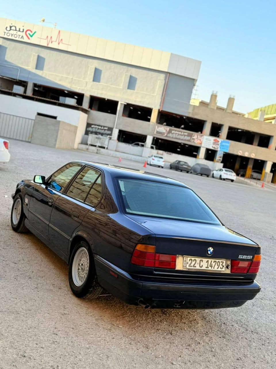 السلام عليكم 
بي أم 
موديل 93
رقم اربيل مسطره كابون بانزين 
صبغ جماليه+شير معجبون جاملغ الخلفي 
تشتري من الشرعي 
السعر 74بيها مجال 
شرط التحويل 
العنوان.#مكتب_ريسان_لبيع_وشراء_السيارات (#موصل_الجانب_الايمن_حي17تموز_سايدين_الاقتصادين_مقابل_قطاع_الربيع) 
#اوقات_العمل⏲️ موجودين بالمكتب من ساعه10صباحاً الى الساعه 9مساءً 
ملاحظه يرجى الاتصال من الساعه العاشره  صباحاً الى الساعه العاشره مساءً 
للاتصال
📱***********
📱***********
#مكتب_ريسان
