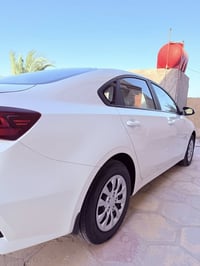 سيراتو 2024  مواصفات محرك 1600 سياره مواصفات عاديه  ماشيه 90 وقابله لل...