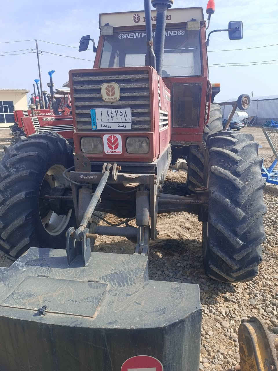 مكينه للبيع حجم 1180 رقم واسط تحويل مكفولة عام بس محرك مفتوح تصل ***********
