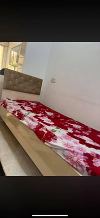 سرير • دوشك • ما بيها عيب