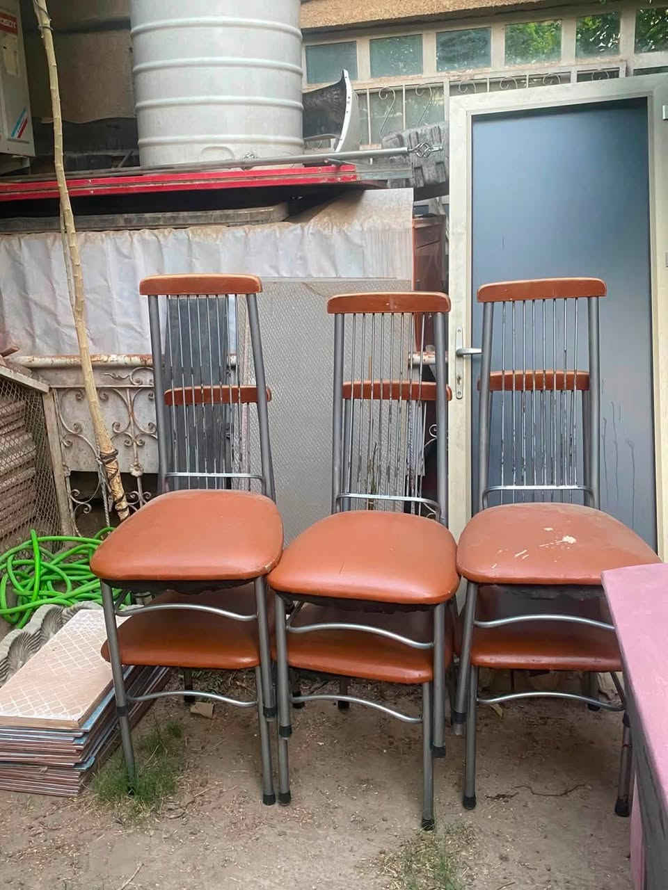 ميز طعام ٧٥ وست كراسي اخو الجديد استعمال كلش قليل


**إذا كنت صاحب هذا الإعلان وتريد حذفه لأي سبب، رجاءا أرسل رسالة إلى الدعم الفني**