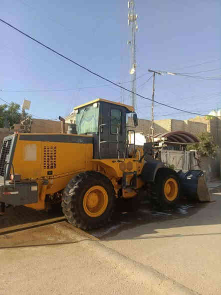 السلام عليكم للبيع شفل زت ايل حجم ٤٠ موديل١٤رقم ميسان المكان بغداد اتصال  *********** //***********/
