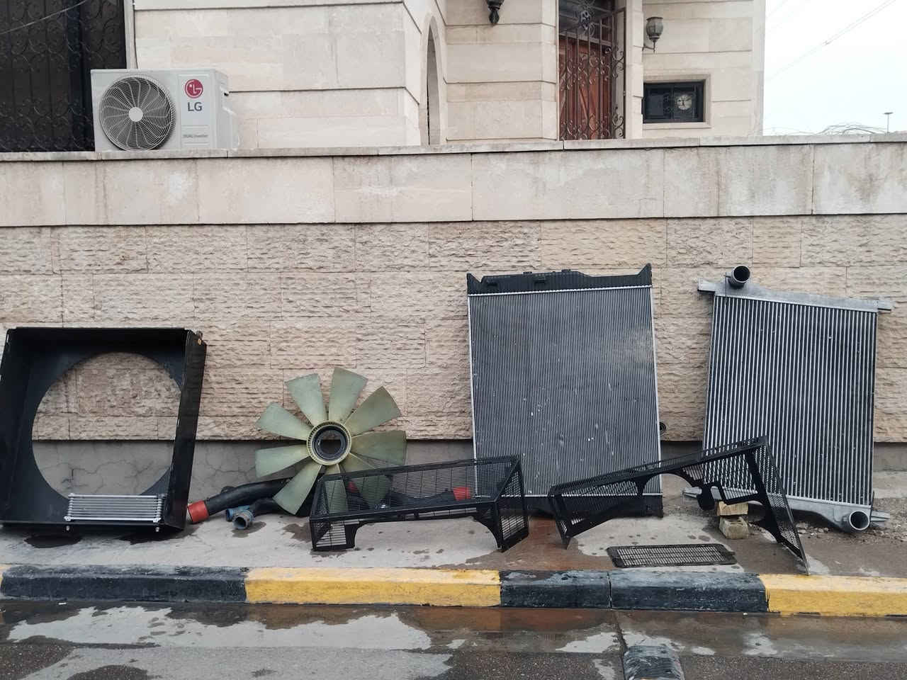 جهاز تشييش آلي لجميع انواع المولدات الكهربائية الآليات الثقيله هاتف ***********
