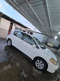 نيسان فيرسا • ٢٠٠٩ • جير اوتوماتيك