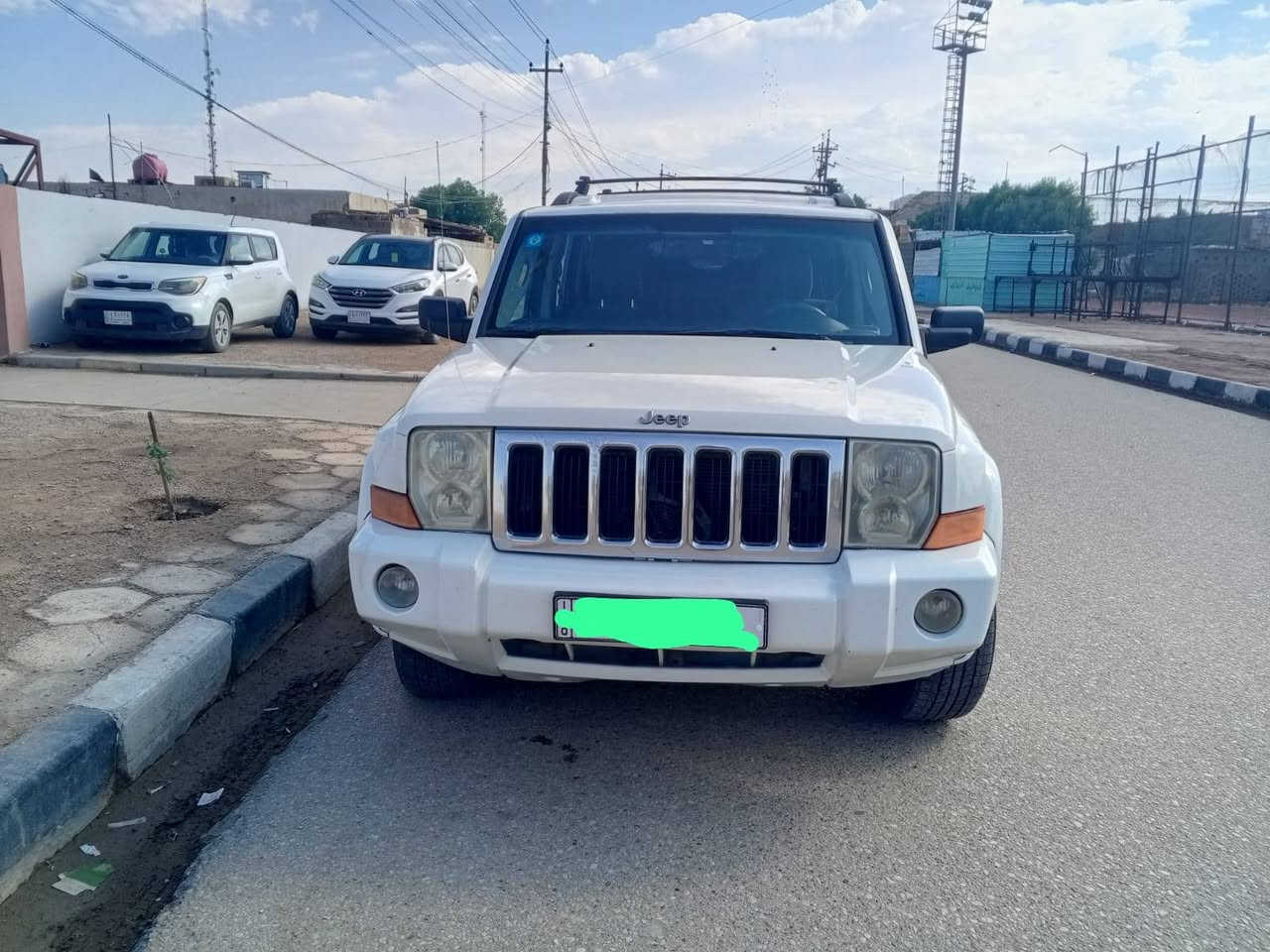 سلام عليكم جيب كومندر موديل 2007 للبيع رقم بصرة دولي سنوية لل 29 بسمي كير محرك خير من الله محرك 3700 تبريد 3 قطع الاتصال *********** اخوان انا مكلف بل نشر اتصال عل رقم صاحبها استفسار السعر 100 وبية مجال للشرااي او مراوس مكان ميسان
