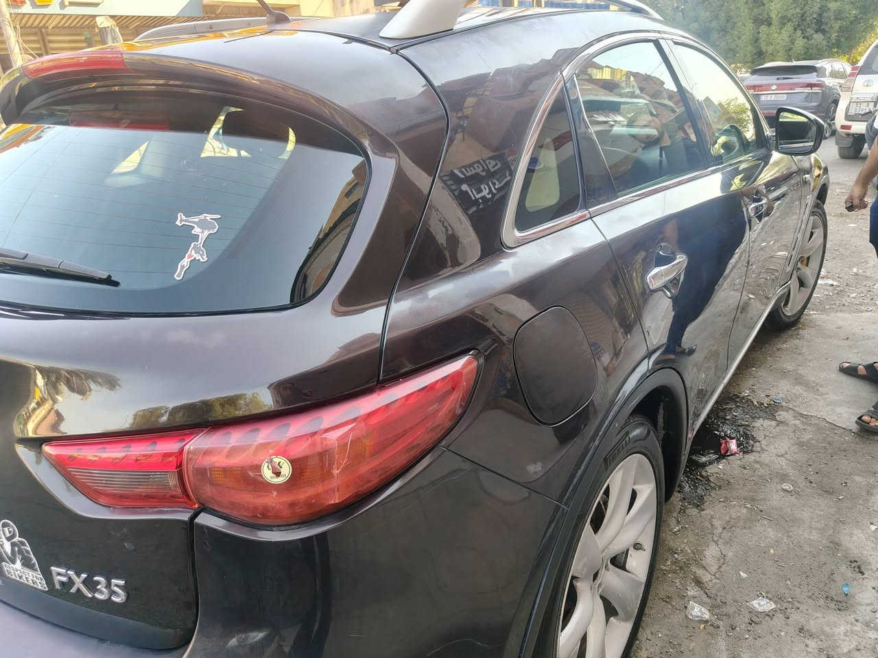 انفنتي fx35 خليجي السيارة كير ومحرك مكفولات تبريد ثلج صدر نضيف كهرباء كلها شغالة وبلاد بيها قطعتين صبغ فقط بدون دواخل السونار مرفق بالمنشور  سعرها 75 وبيها مجال سنوية بعد شهر تسقط مكانها بعقوبة ديالى
***********
