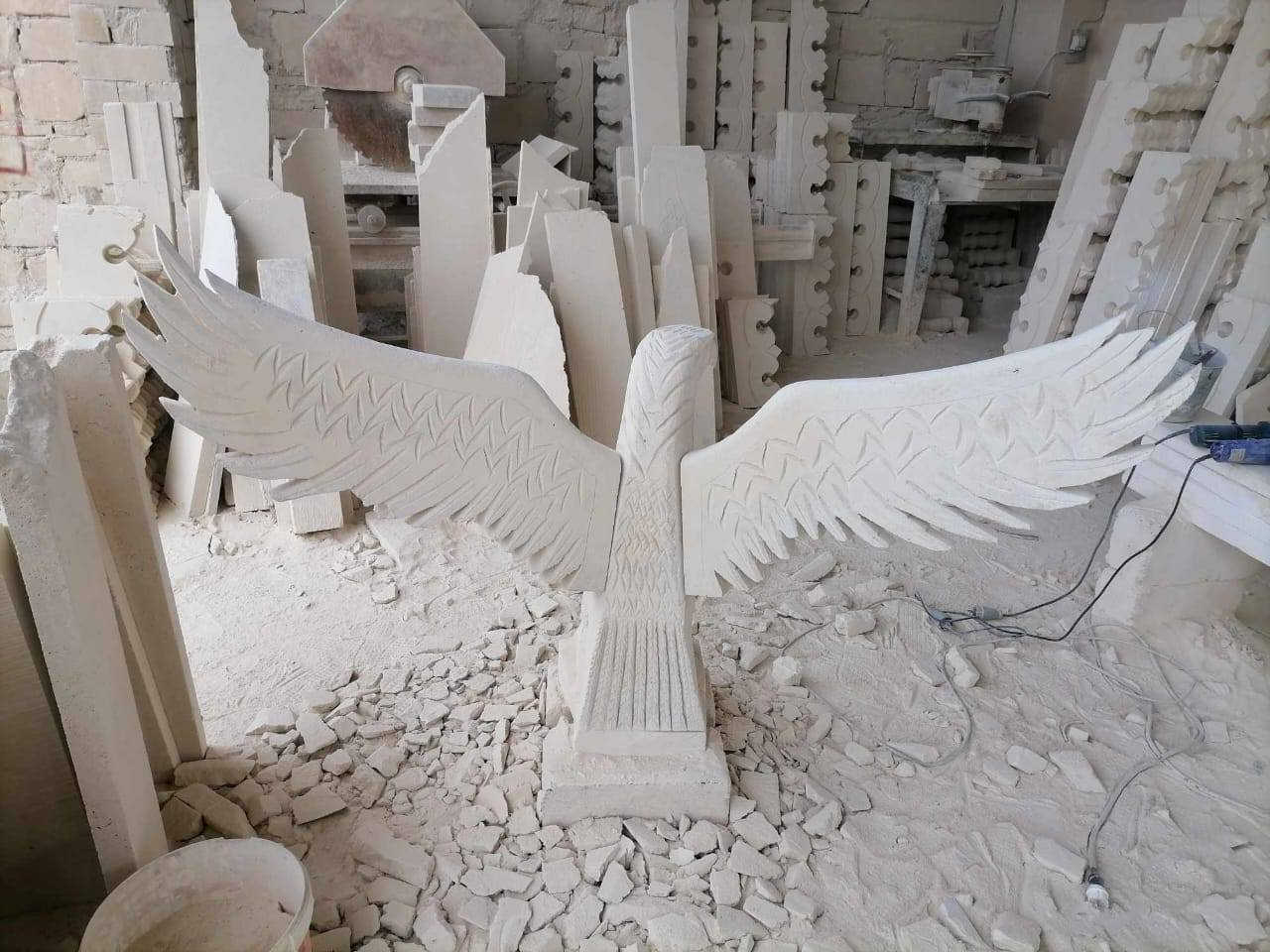 🌟✨ السلام فور ماربل | Al-Salam For Marble ✨🌟
🎉 نستقبل السنة الجديدة بعروض نار 🔥 نار 🔥 نار 🔥 وتخفيضات هائلة 🎉

⚒️ خبرة – دقّة – فخامة في عالم الحجر الموصلي (الحلان) والرخام

في السلام فور ماربل نبدأ العام الجديد بخدمة تليق بمشاريعكم، حيث نجمع بين خبرة السنين ودقّة العمل الاحترافي لنقدّم أجود أنواع الحجر الموصلي الطبيعي، مقصوص ومشكّل بأعلى المعايير ليلائم جميع تصاميم المهندسين والبنّائين والمكاتب الهندسية.

🧱💎 أنواع الحجر المتوفّرة لدينا (قص حسب الطلب):
🟢 الحجر الأخضر – جمال وفخامة مميّزة
🟡 الحجر الأصفر – الكلاسيكي الأصيل
⚪ الحجر الأبيض (باعذرا) – نقاء وأناقة ولمسة راقية لكل مشروع

🔨🎨 خدماتنا الفنية والهندسية:
✨ قصّ وتشكيل الكوبنات بدقّة عالية
✨ نحت النقوش التراثية والعصرية
✨ تنفيذ الأقواس والدلكات والديكورات الخارجية
✨ نحت المجسمات الجدارية (نخلة، زخارف، نسر، آيات قرآنية، أشكال فنية خاصة)

⚙️ نستخدم أجهزة حديثة مع فريق محترف
= نتيجة مثالية وجودة مضمونة

🔥🔥🔥 عروض رأس السنة مستمرة لفترة محدودة 🔥🔥🔥
💰 أسعار منافسة
📐 دقّة قياس
⚡ سرعة إنجاز
🎯 خصومات خاصة للكميات والمشاريع

🚚📍 التوصيل إلى جميع محافظات العراق
من الموصل إلى البصرة… من بغداد إلى إقليم كردستان

📞 احجز الآن واستفد من التخفيضات
📱 *********** (واتساب متاح)

#عروض_نار 🔥 #نار_نار_نار 🔥 #تخفيضات_هائلة
#السلام_فور_ماربل #AlSalamForMarble
#العراق #بغداد #الموصل #البصرة #الانبار #كربلاء #النجف #بابل #كركوك
#ديالى #صلاح_الدين #واسط #ذي_قار #ميسان #المثنى #الديوانية
#الرمادي #الفلوجة #تلعفر #سنجار #بيجي
#اربيل #دهوك #السليمانية
#حجر_موصلي  #رخام 
#واجهات  #ديكور  #مقاولات  #بناء  #تشطيب 
#فلتر  #منازل  #عمارات  #مشاريع
