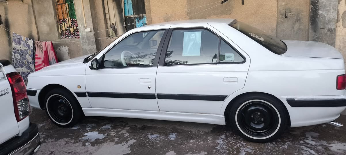بيجو بارس موديل 2013 رقم انجليزي السنويه باسمي العنوان البصره معقل  السعر 42 ورقه رقم الهاتف/***********
