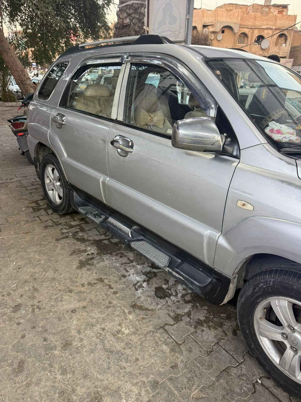 كيا سبورتج موديل ٢٠٠٩
ماشيه ١٧٩ الرقم بغداد 
سعرها ١٢٠ وبيها مجال بصيط
***********
