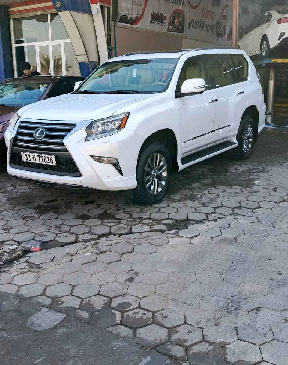 سلام عليكم لبيع لكزز gx 460حلوه سياره جديده كفاله عامه سياره كير مكينه كله شرط سياره جاهزه من كلشي مكاني نجف رقم هاتف ***********
