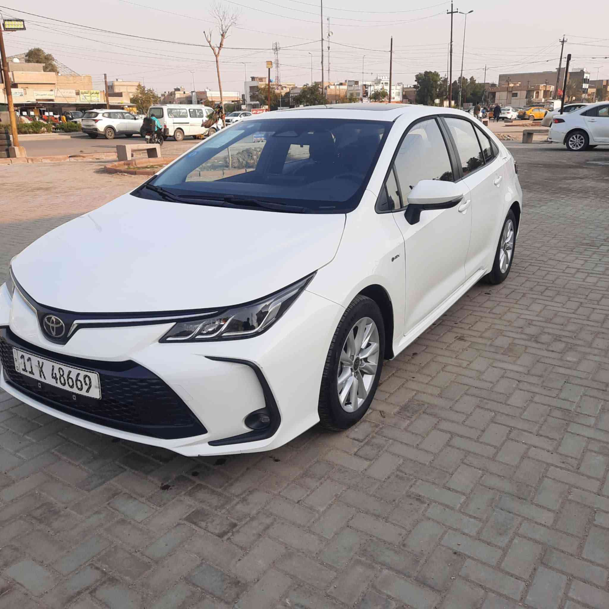 السلام عليكم للبيع كورلا هايبرد شكل الخليجي 2025 مكفولة كفالة عامة فول مواصفات فتحة جلد بصمة ومعروفة باقي مواصفاتها الفول ماشيه 9 زيرو              السعر 159 ورقة وبيها مجال بسيط للاستفسار ((***********)) مكاني بغداد حي الجهاد.
