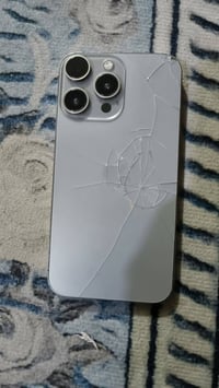 ايفون اكس ار • ١٢٨ • بطارية ٨٨٪