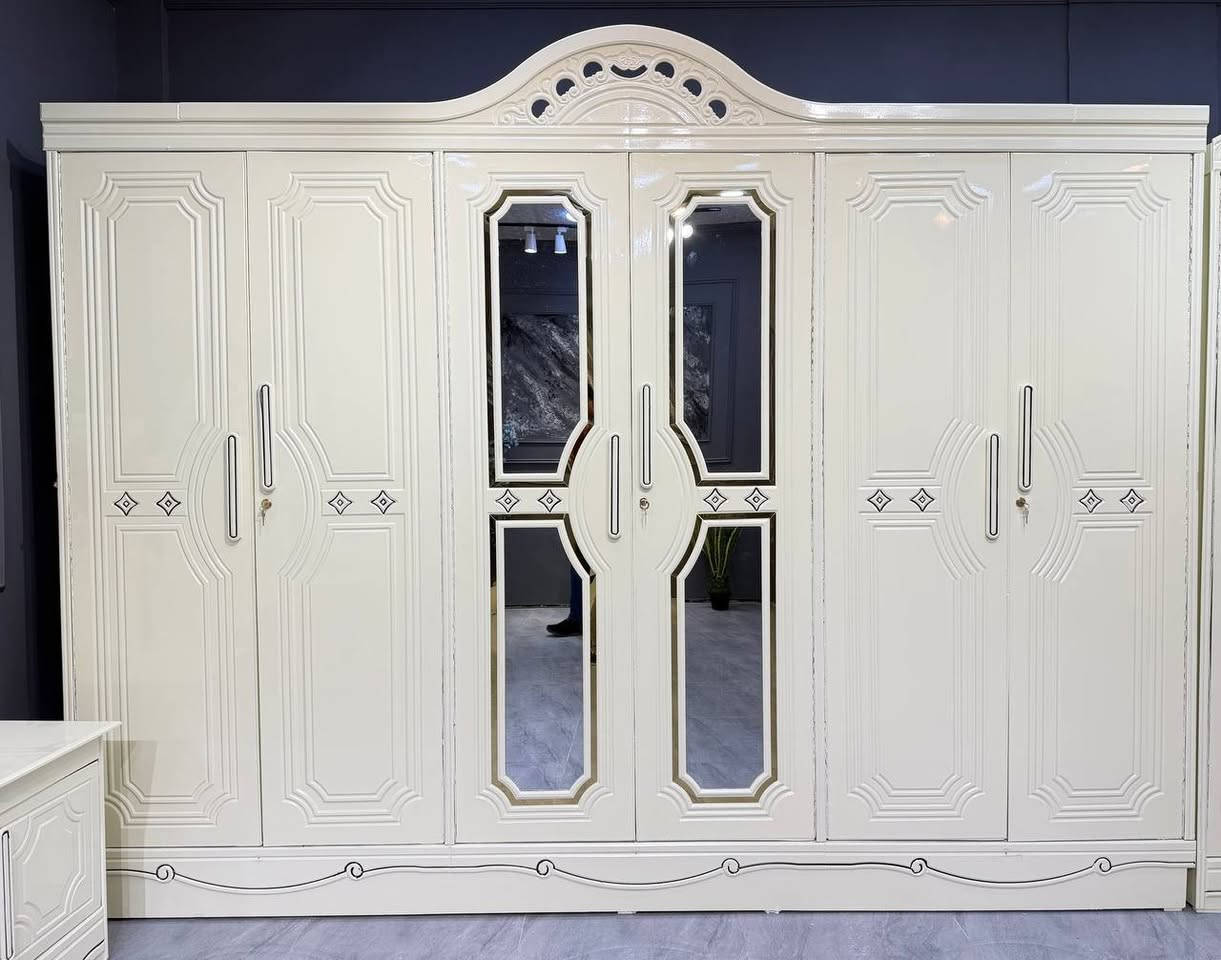 السعر // 950

🔅تفاصيل الغرفة المرمري  ....

خارج ٤ملم ام دي اف 🔺
وداخل معاكس ٣ملم 
صبغ حراري  درجة اولى 

عدد القطع  ٧ قطع 😍
🔺1 //جرباية  قياس  ١٦٠ × ٢٠٠ 
🔺//ميز جانبي ايسر قياس ٥٠
🔺2// وميز  جانبي  قياس ٥٠
🔺3// زاوية ارتفاع مترين عرض ٨٠
🔺4// وميز بلازمه  
🔺5//وميز مراية ارتفاع مترين عرض ١٢٠
🔺6// وكنتور ٦ باب  ارتفاع مترين و١٥ طول ٣ متر و١٥

القطعه الثامنة حسب الطلب شازلون
سعرها ٥٠ الف ❤️

(توصيل مجاني مركز بغداد )
التوصيل يشمل الشد مجاني 🔥
(اطراف ٥٠)
باقي المحافضات حسب البعد
شازلون سعرها ٥٠ الف
شازلون مخزن ٧٥ الف


**إذا كنت صاحب هذا الإعلان وتريد حذفه لأي سبب، رجاءا أرسل رسالة إلى الدعم الفني**