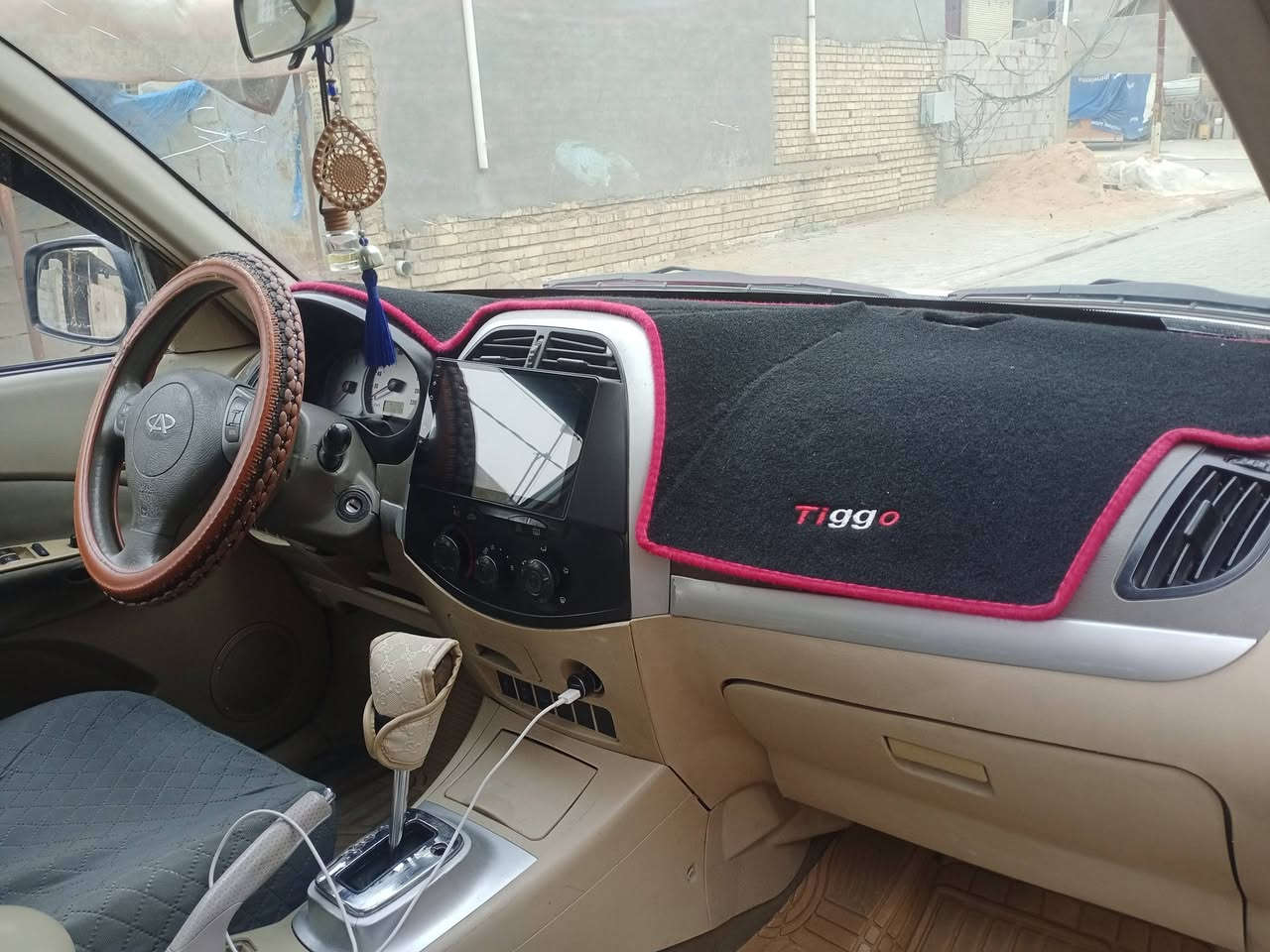 تيكو شيري موديل 2012
رقم انكليزي بغداد  سنويه 2027
ملاحظه غير متواجد على الفيس بوك 
السعر 55$ ورقه وبها مجال
كير ميكانيكي 
سياره نظيفه وخير من الله
كهربائيات كلها شغاله
 تدفئه تبريد شغال 
العنوان/ بغداد /المحموديه 
للتواصل /*********** بي وتساب 
ملاحظه مهمه غير متواجد على الفيس بوك
