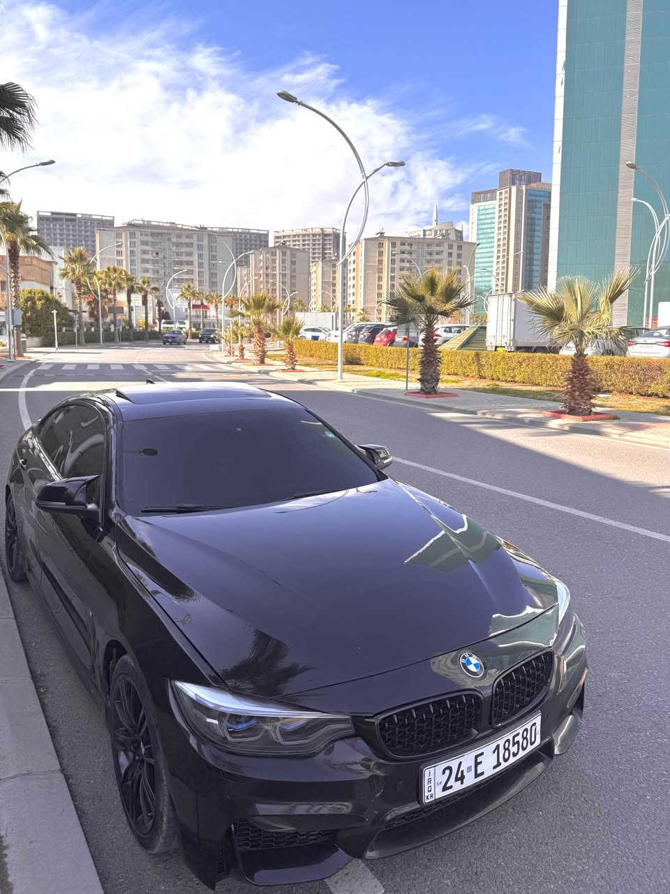 Bmw 428i 2016 
دوو پارچەی سبوغە بەبێ ژۆرێ (بۆنید+چاملغ)
هەیکەل کامل کرایتە M4
فول مواصفات 
***********
سعر : ١٦٨$ و مجال 
——————
قطعتين صبغ بدون دواخل (بنيد +جاملغ)
هيكل كامل تغيرت ل M4
سعر : ١٦٨$ و مجال أربيل, العراق
