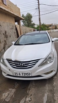 سوناتا ٢٠١١ • سقف بانوراما • مكينة ٢.٤