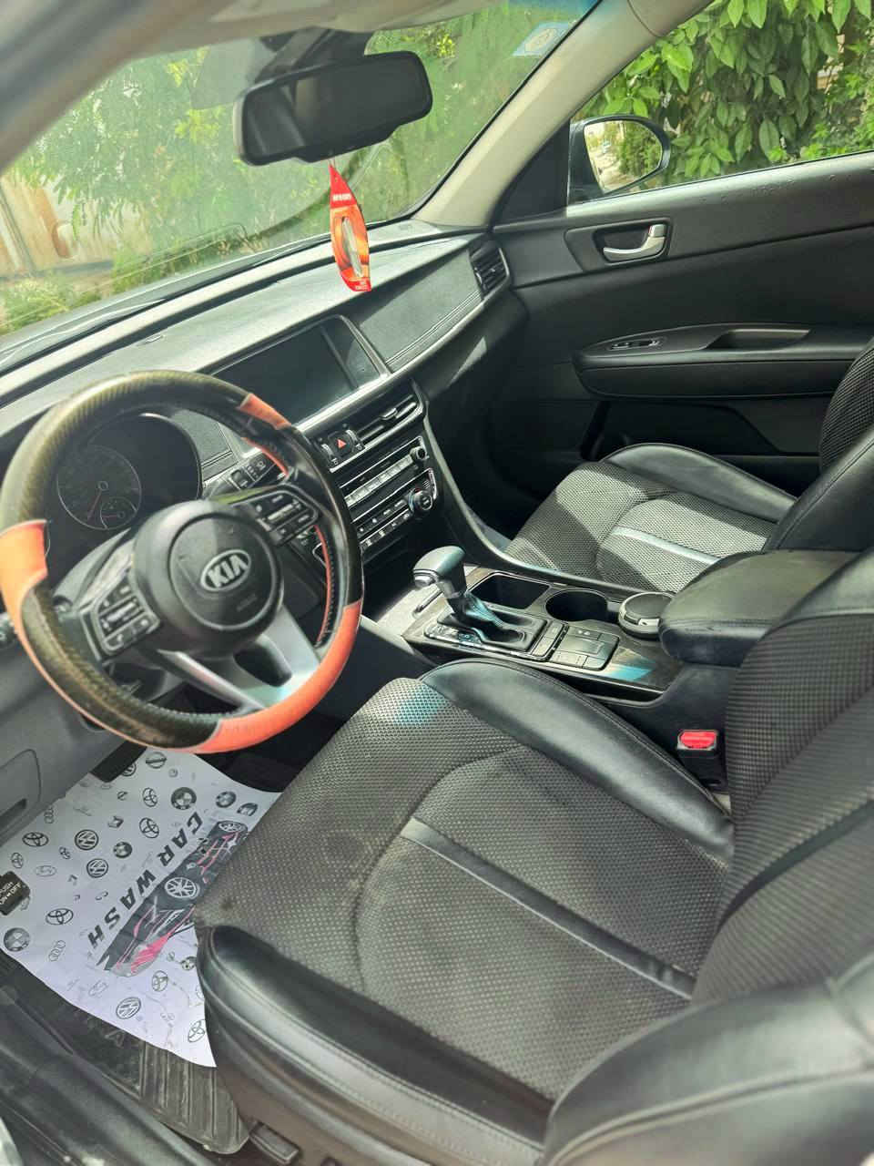 اوبـتـيـمـا مـوديـل 2019 . S . ويـل 18 فول موصفات اعلى فـئـة سـعـر مـنـاسـب جـدآ  135 ورقة فـقـط بنوراما تبريد قطعتين مقاعد جلد كهرباء فول الفول رقـم بـغـداد تـحـويـل مباشر بأسمي . حـادث بـجـم  بس خفيف . رقم الهاتف *********** . *********** . الـعـنـوان الـدورة مجمع جـوهـرة بـغـداد  ابـو فـهـد الـجـمـيـلـي .
