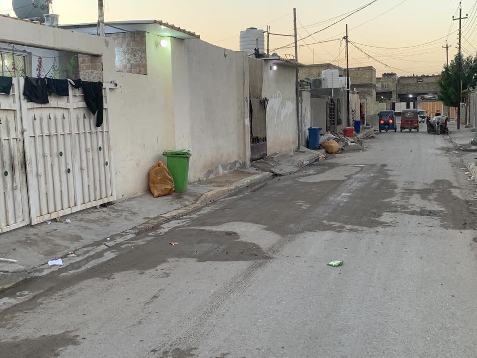 بيت للبيع المساحه ١٢٠ م خدمات كامله العنوان حي القدس خلف مستشفى الفضيليه مباشر ***********
