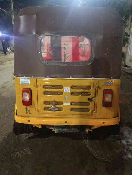 السلام عليكم للبيع تكتك 20 رقم وسنويه ثاني يوم احولك العنوان ديالي بعقوبه ارقم ***********
