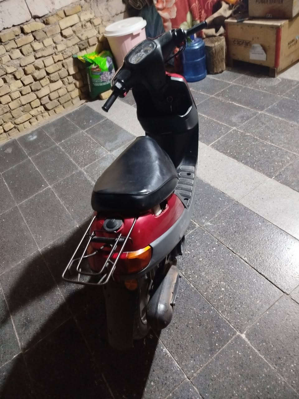 يابه سلام عليكم عمي هاي لدراجه للبيع حاويه وعلي برغيي مامفتوح بيه درجة جديده ماصايرله هواي من طالع من لحاويه وكفراته ذني مو لصليات لصليات ضامهن وللعلم ما مخخسوله


**إذا كنت صاحب هذا الإعلان وتريد حذفه لأي سبب، رجاءا أرسل رسالة إلى الدعم الفني**