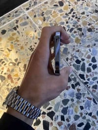 ايفون 13 برو ماكس لون بحري الذاكره 256 مبدل بطاريه وبصمت الوجه وكفت بل...