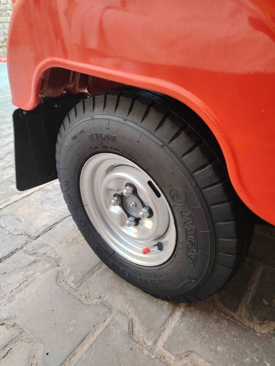 السلام عليكم شباب تكتك لبيع 
2023شهر12كفاله رقم بصره بسمي
بيه بس دوسه وحده معمره التكتك
جديده بيه طخم تأير جبلي بل كارتون 
ومسجل وفراشات وسبير منازل 🫂 
اتصل ودلل مكاني ميسان 
***********
