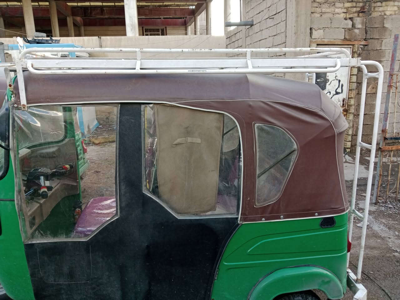 السلام عليكم شباب سيبايه حديد تفصال للبيع مكاني بغداد مدينه الصدر سعر 60 ألف للتواصل الرقم ***********
