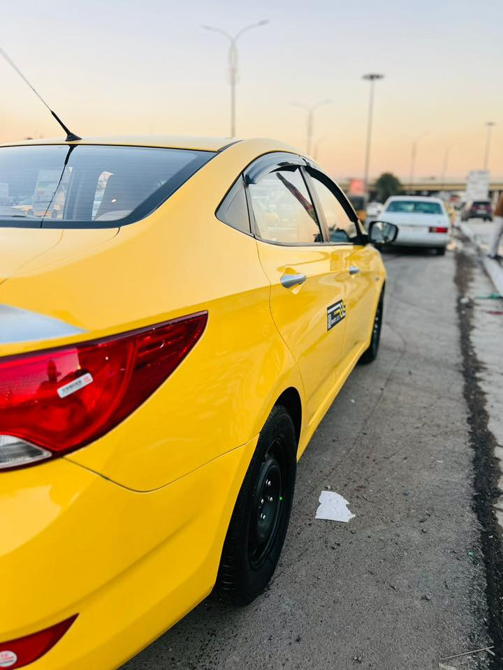 اكسنت مديل ٢٠١٥ خليجي محرك ١٦٠٠ دوش سياره جاهزه كل نقص مابيهة رقم نكليزي بغداد مكان سياره بغداد بلديات ماشيه ١١٠ سعر ٨٥ ورقه مبايل ***********
