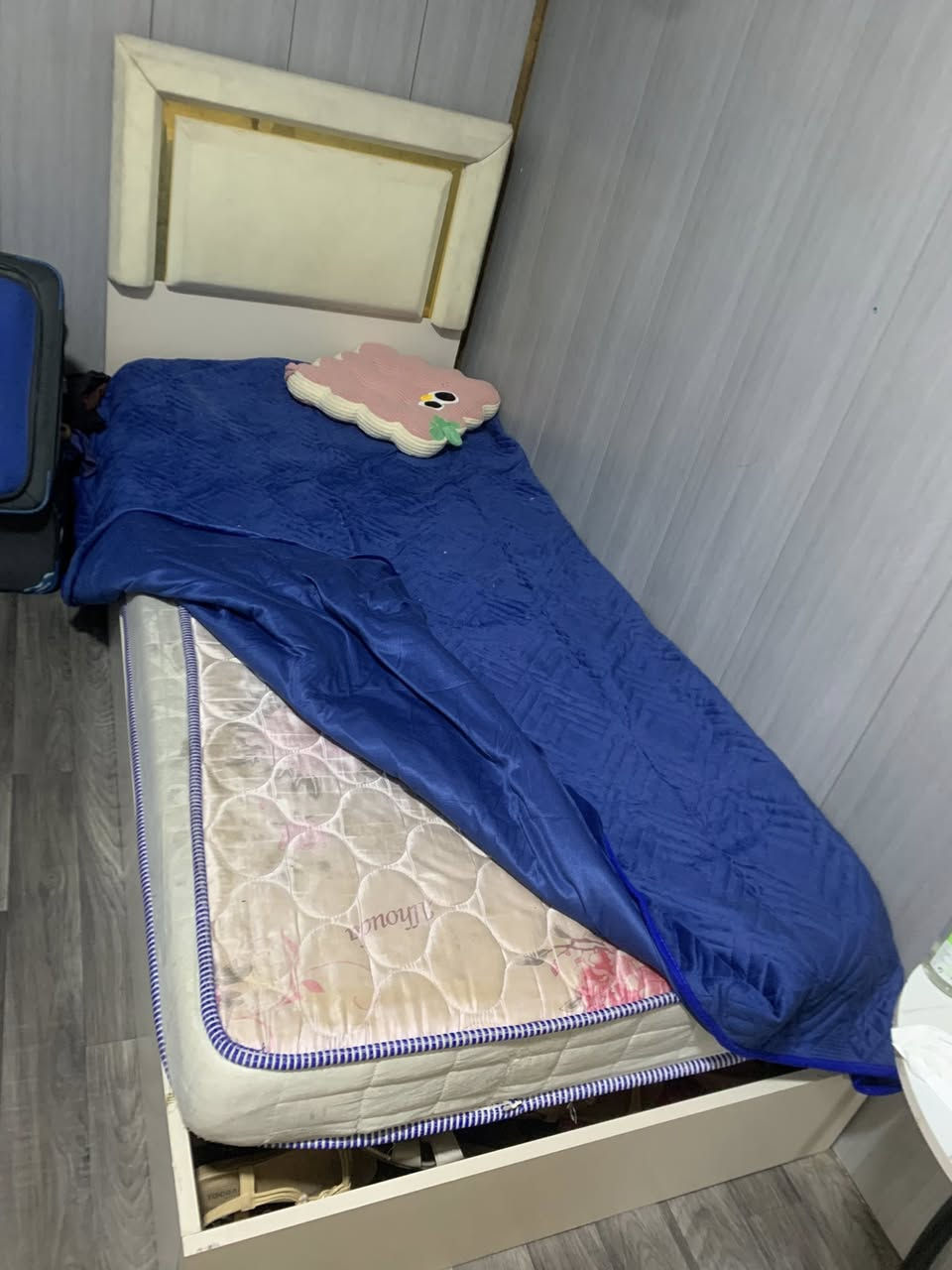 الامين الثانيه النواب شارع مركز
جرباية ودوشك وكنتور وتعاليك ب١٥٠ قفل


**إذا كنت صاحب هذا الإعلان وتريد حذفه لأي سبب، رجاءا أرسل رسالة إلى الدعم الفني**