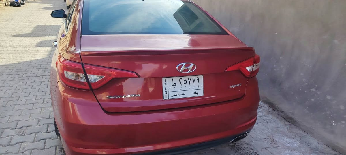 سوناتا سبورت ٢٠١٧ وارد أمريكي ضرر بنيد فقط مثل ما بالصور سياره نضيفه وبسمي ماشيه ١١٠ الف ميل ما بيها نقص الاستفسار ***********
