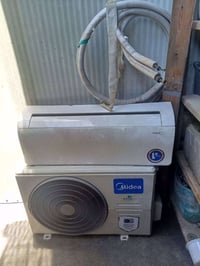 سبلت نضيف اخو الجديد واحد ونص طن للبيع  07702585472