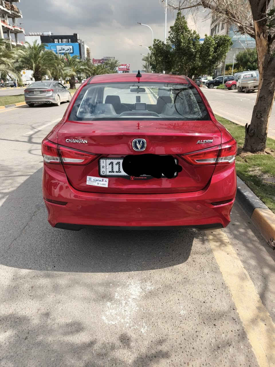 السلام عليكم ورحمة الله شانجان السفن موديل 2025 ماشية١٣ الف رقم بغداد الانكليزي الجديد  هزة جديدة سنوية جديدة  سيارة وظع لشركة كتلوكات الشركة بيها سبيرها شركة سويجاتها  النايلون بعدة بالكمبار  محرك ١٥٠٠ تنفس طبيعي  فول مواصفات فتحة سقف  تحكمات جهتين مري كهرباء لسيارة وظع شركة برغي ممفتوح بيها  السعر ١٠٢ وبيها مجال تحويل ثاني يوم  العنوان اليرموك الاربع شوارع شارع محطة اليرموك المحسن وتحياتي للجميع ***********
