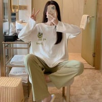 سوت نسائي • مقاسات ٢-٣-٤ • جودة مرتبة