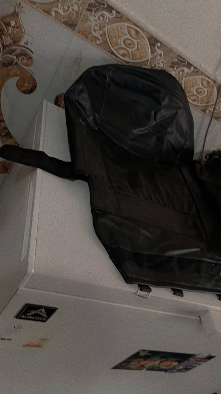 السلام عليكم عندي تلبيسه كشنات ماجسته جديدات البيع والسعر 50 وبيهن مجال والرقم  /***********
