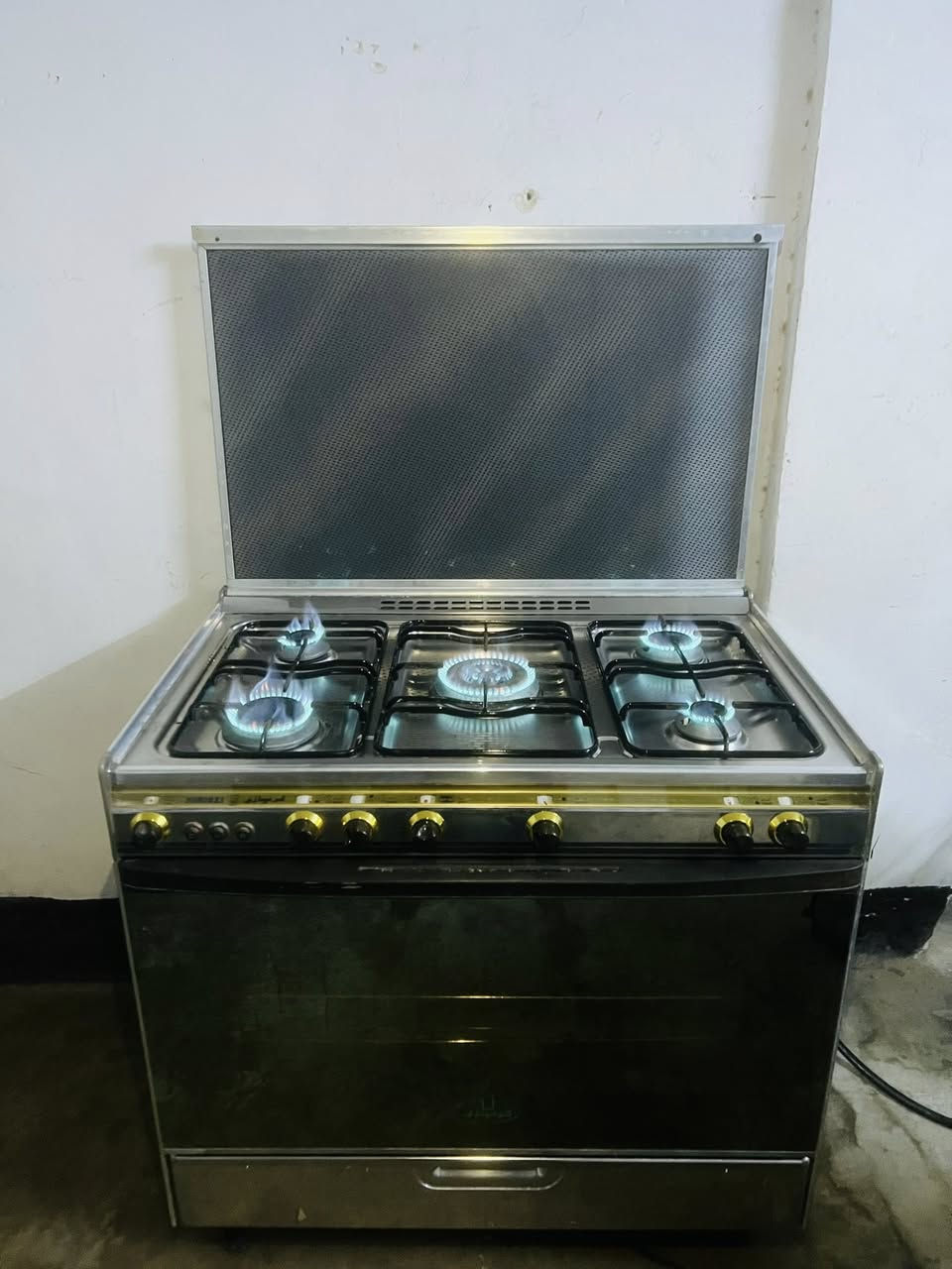 تباخ کریازی
للبیع بشرت 
مکان بنسلاوە 
***********وتس وفایبەر
