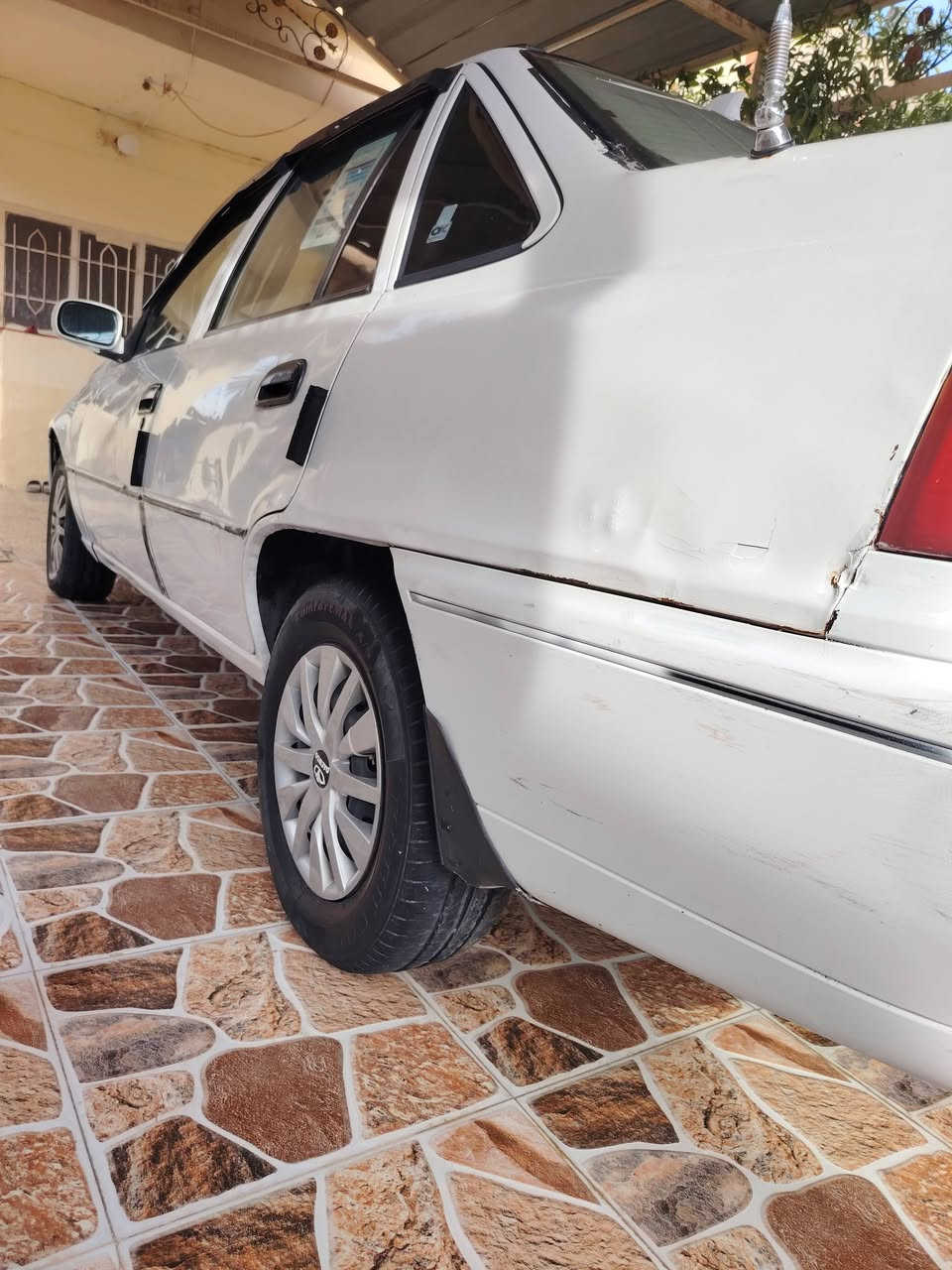 لبيع دايو سلو موديل 96 رقم بغداد مشروع وطني شرط كير محرك
كير اتو ماتيك
***********
