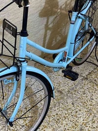 موديل ٢٠٢٢ • سماوي لامع • جديد