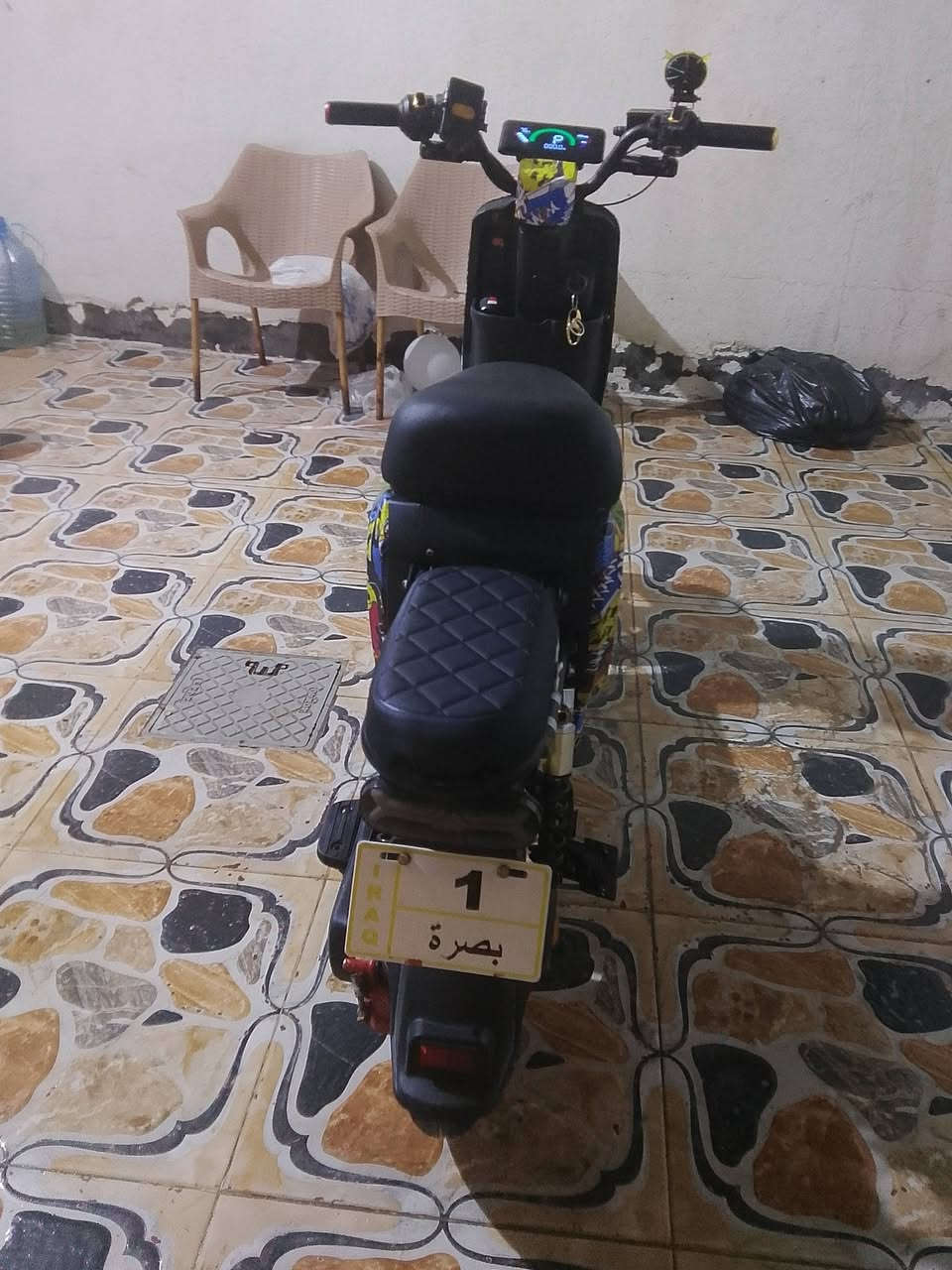 دراجه شحن للبيع ٦ باتري ودراجه عليها تزويد سرعه ماناقصهه شي كلشي شغال وشحن يدوم خير من الله السعر 525 
مكاني البصره 
***********
