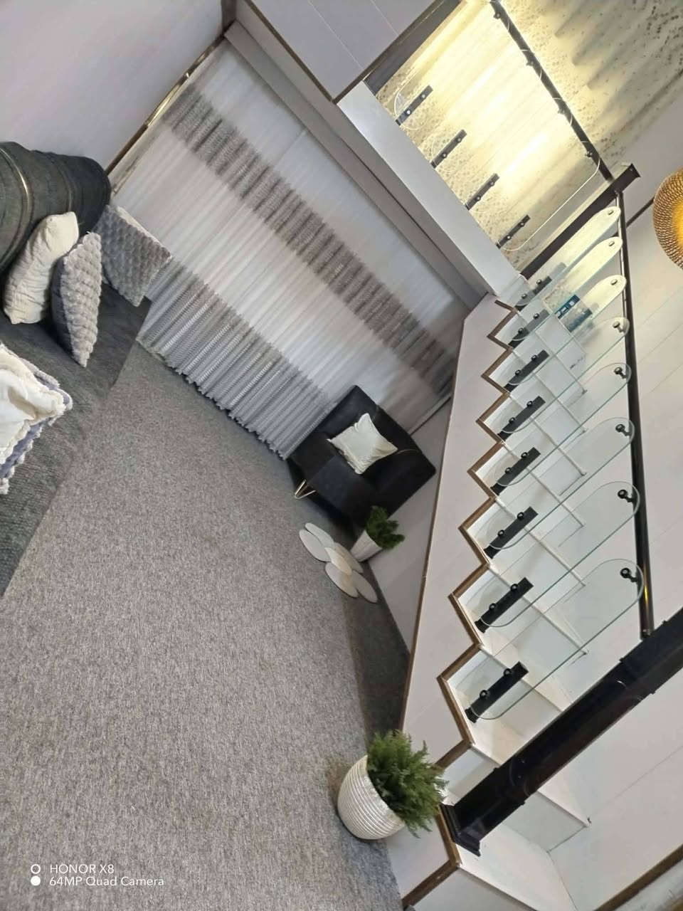 بيت للبيع طابو صرف زراعي سند 25 المساحة 120م العنوان الحمزة الغربي شارع علي قماره قرب حسينية أنيس النفوس يوجد فيه غرفة نوم ومطبخ وصاله واستقبال وصحيات خارجية كراج سياره البناء طابوك وبلوك السطح عكاده البيت مرمم جديد السعر 53وبيه مجال بسيط الاستفسار الاتصال على الرقم ***********
