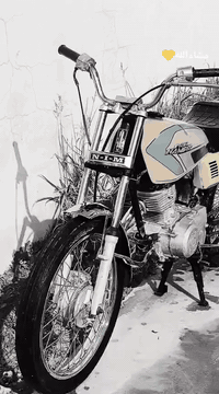 سلام عليكم  مكلف بل نشر
ماطور للبيع موديل 17 اي عيب مابي سعر 300 وبي مجال رقم هاتف ***********
